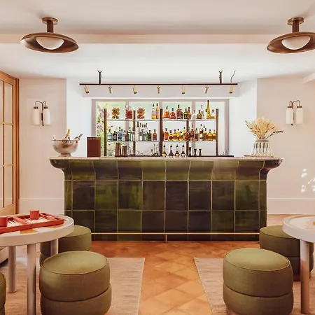 Hotel Lou Pinet 5*