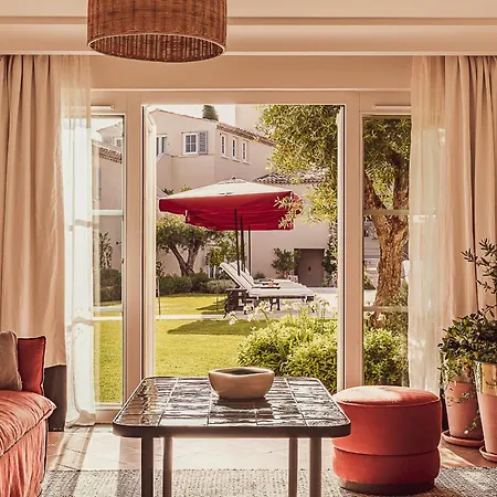 Lou Pinet Hotel