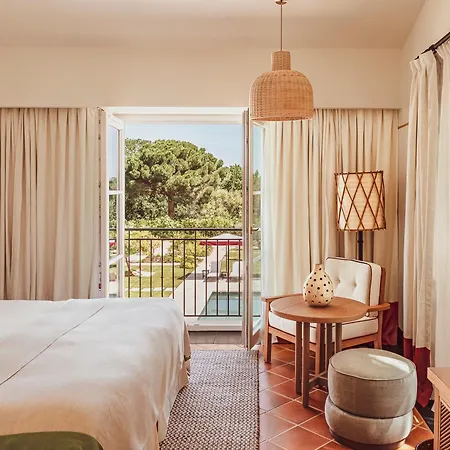 Hotel Lou Pinet