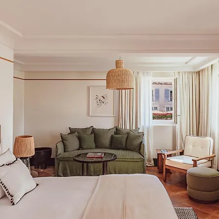 Ξενοδοχείο Lou Pinet 5*