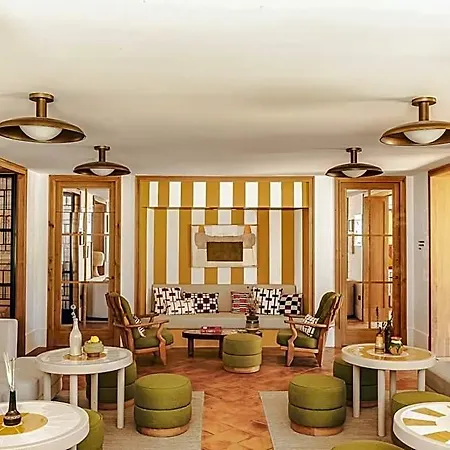 Lou Pinet Hotel 5*