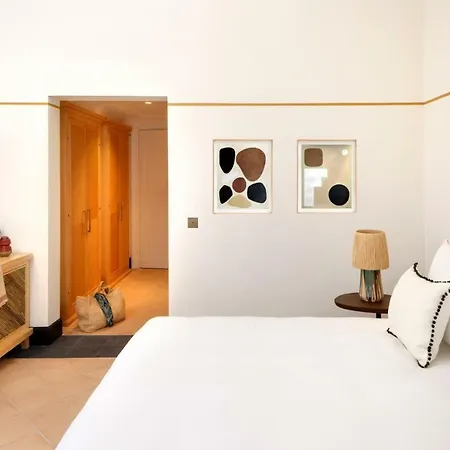 Lou Pinet 5* Σαιν-Τροπέ