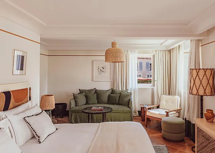 Готель Lou Pinet 5*